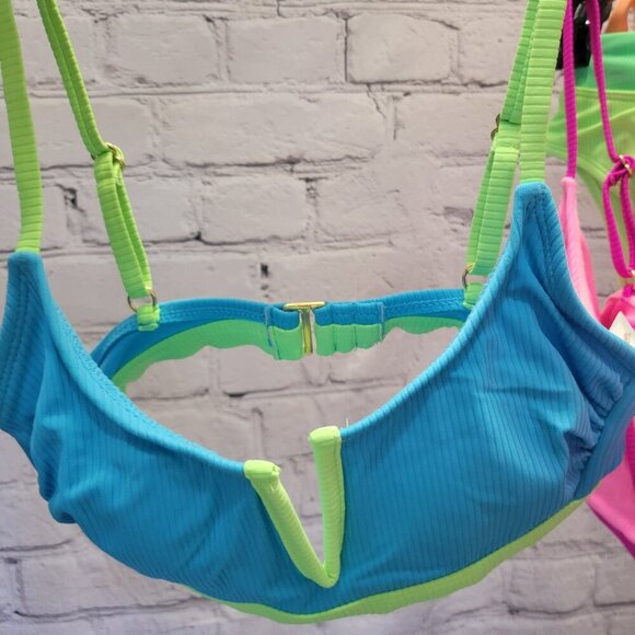 Bundle of Salt + Cove Swimsuits - Picture 7 of 11